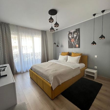 Qualis Apartament Braşov Eksteriør billede