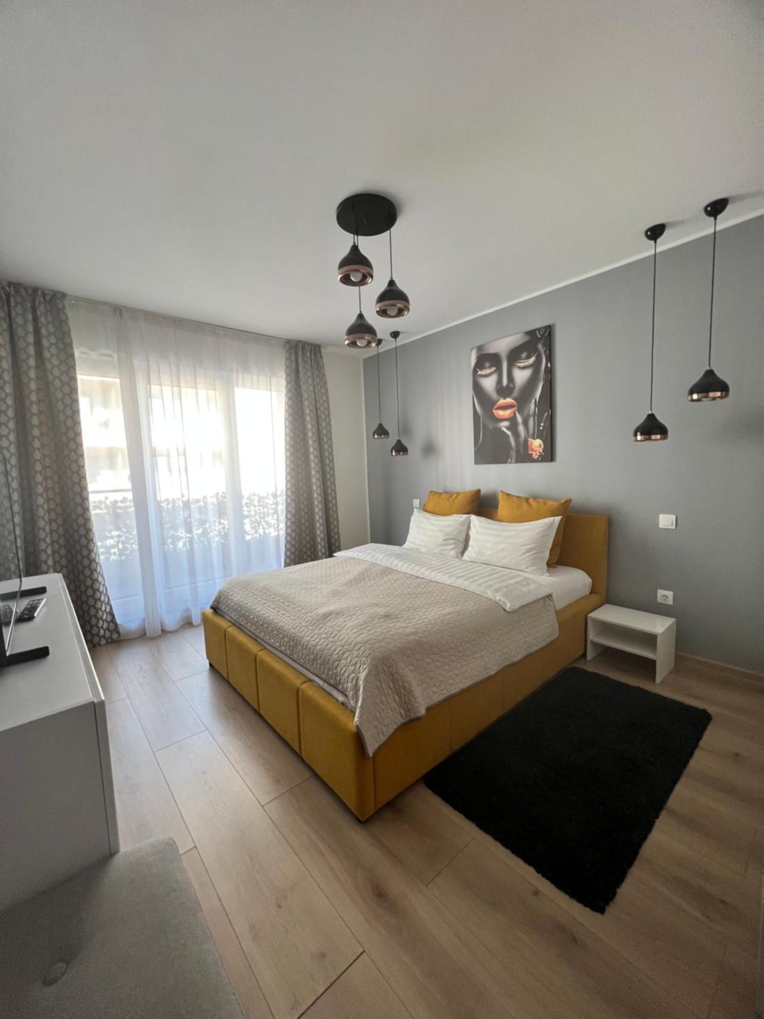 Qualis Apartament Braşov Eksteriør billede